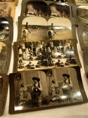 ANTIQUE STEREOSOPE VIEWER PAT APR 12,1904 WITH 70 CARDS & 5 POST CARDS